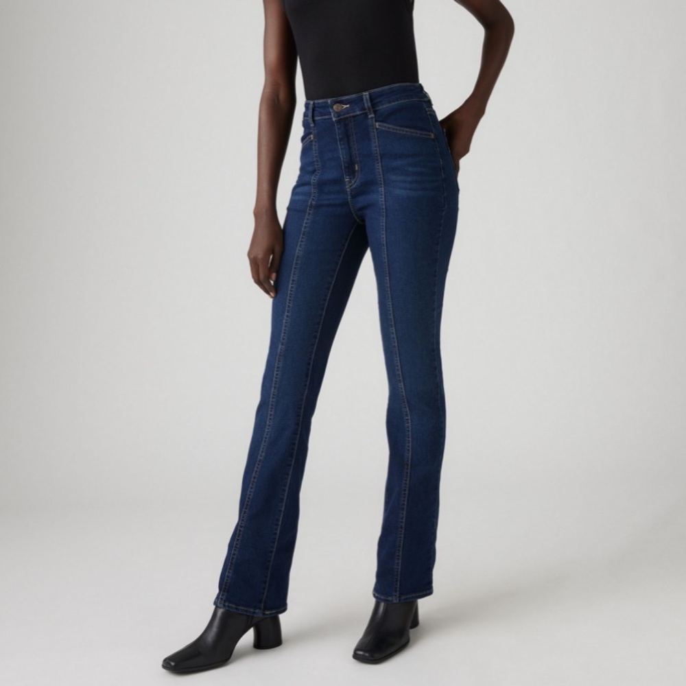 NWT: Levi’s Retro 725 High Rise Bootcut Jeans